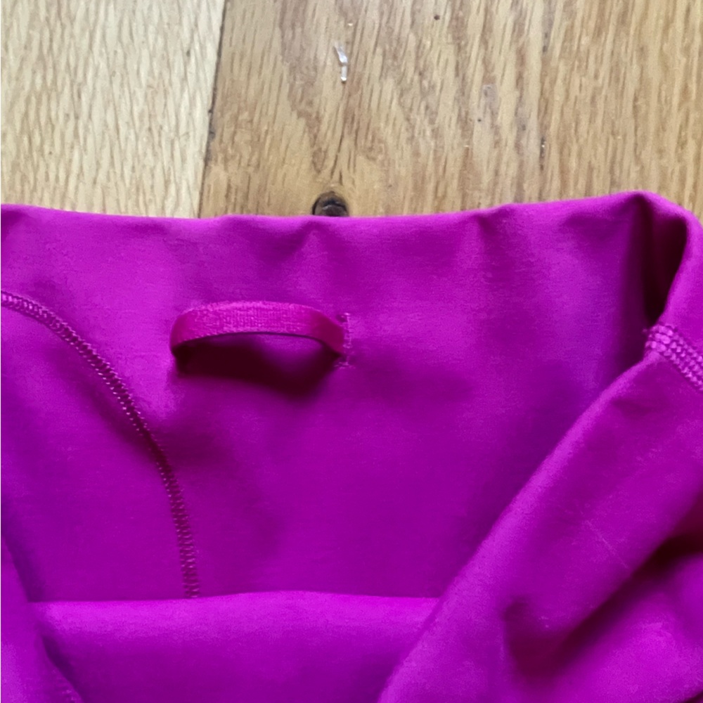 Lululemon Wunder Train Biker Shorts - Picture 5 of 5